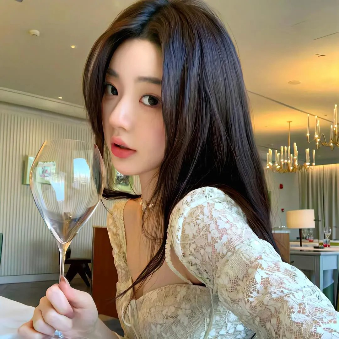 胆小别看海报